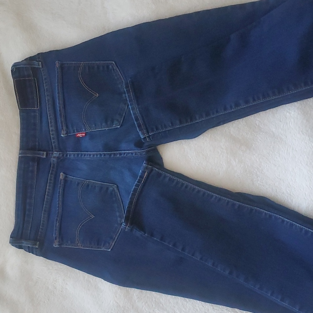 Levi's Women's Skinny Jeans - Dark Blue